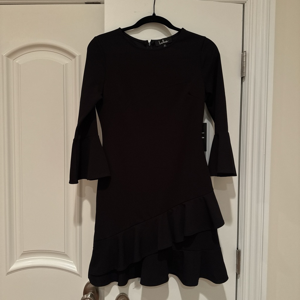 Long Sleeve Black Ruffle Hem Dress